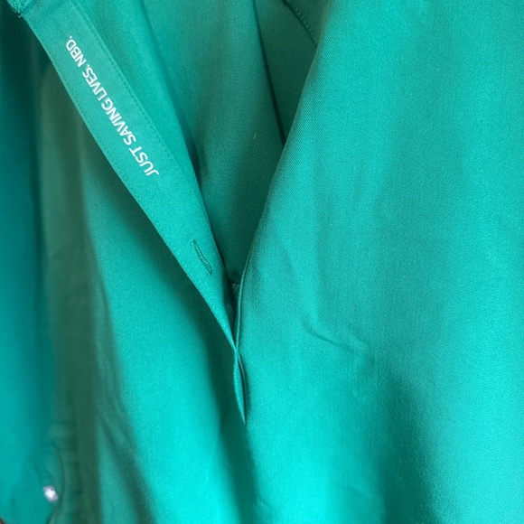 Scrubs - Picture 6 of 6